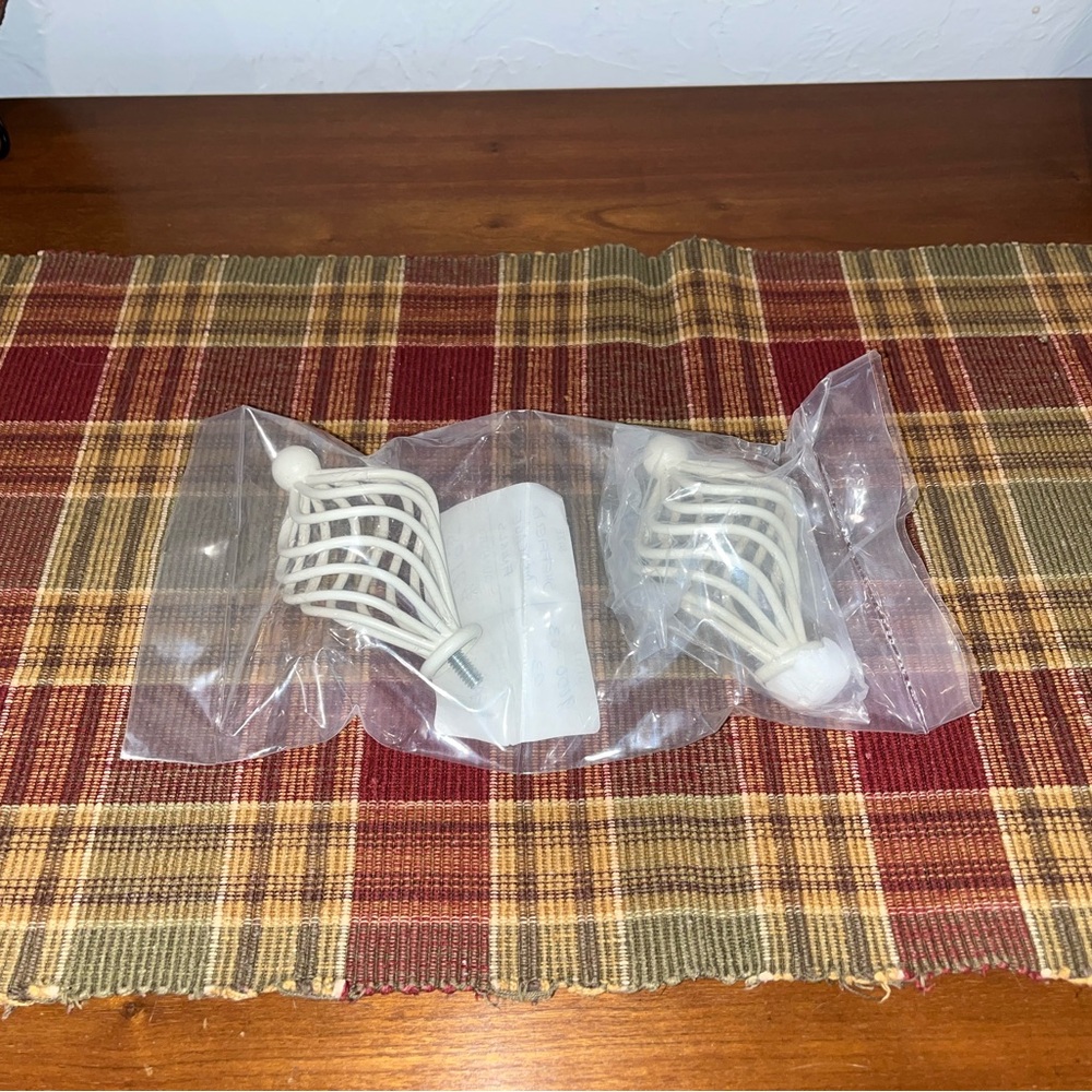 Country Curtains Sheffield Birdcage Finials